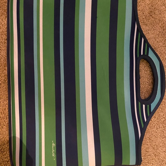 Laptop Case - Picture 2 of 3